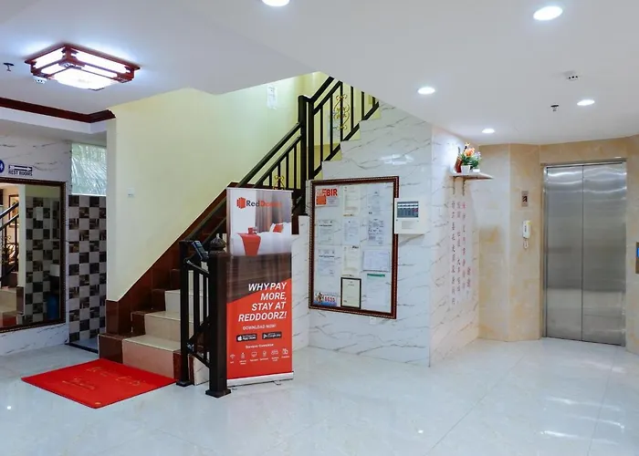 Hotel Reddoorz Near Camella La Brisa Lapulapu 2*